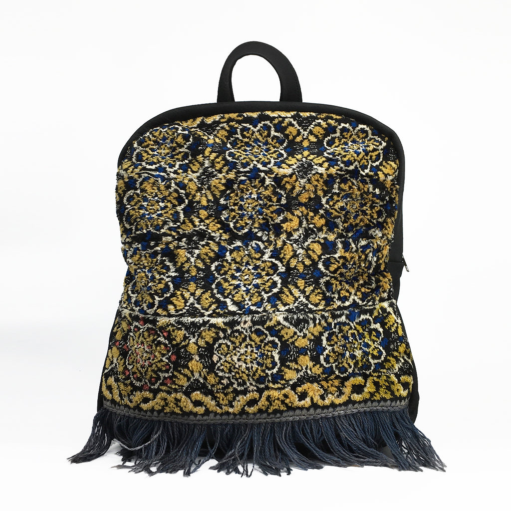 Medium Oriental